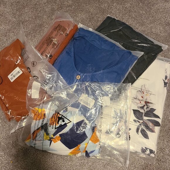 NWOT 6 item Mystery bundle. Ladies Large- Guaranteed 4 dresses plus 2 mystery - Picture 2 of 4